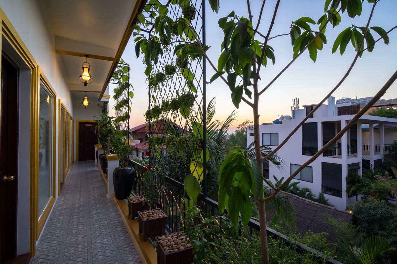 Beyond Yangon Inn Сием Реап Екстериор снимка